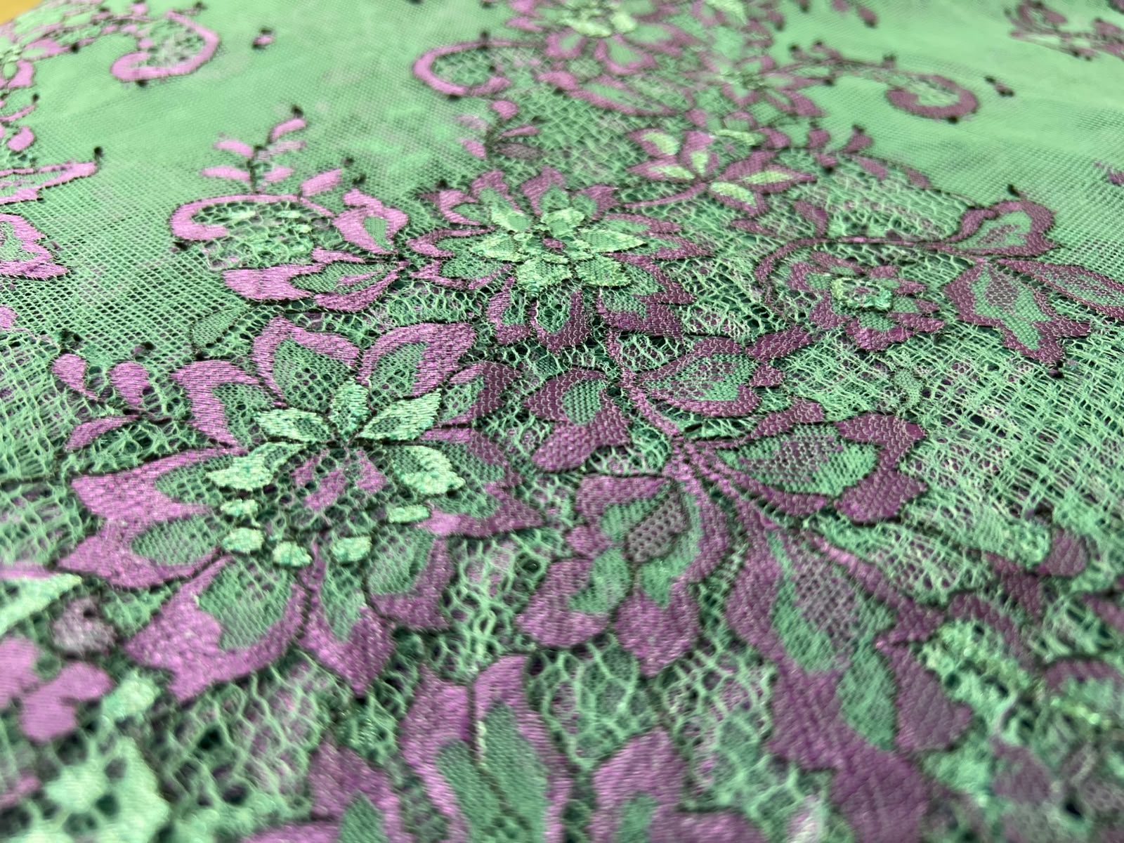 FRANCE CHANTILLY LACE - Image 3